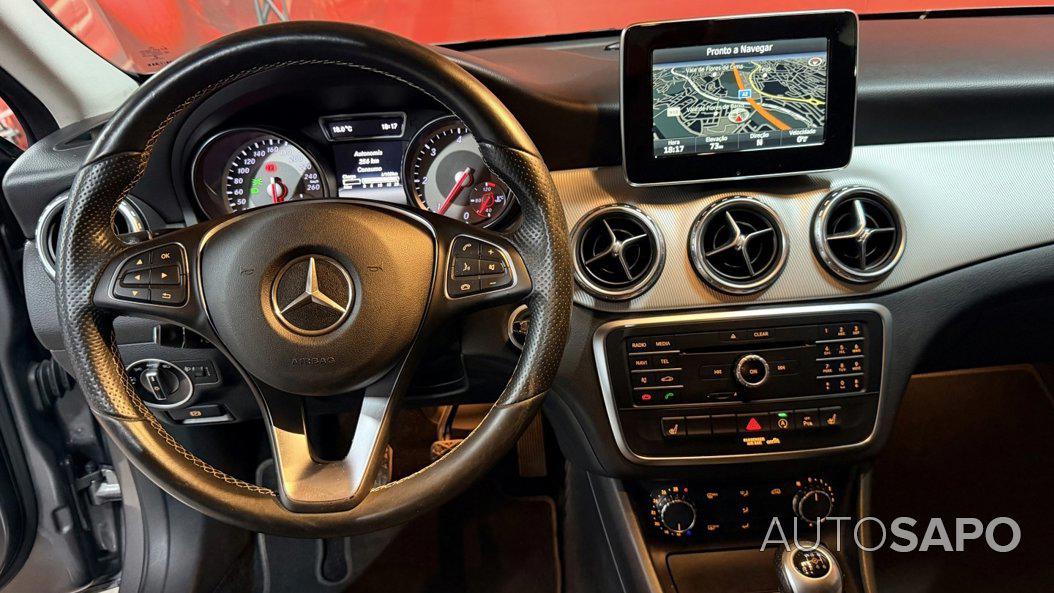 Mercedes-Benz Classe GLA de 2016