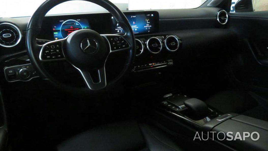 Mercedes-Benz Classe A 250 e Style Plus de 2021