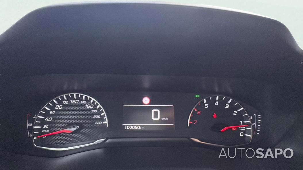 Peugeot 2008 1.2 PureTech Allure de 2022