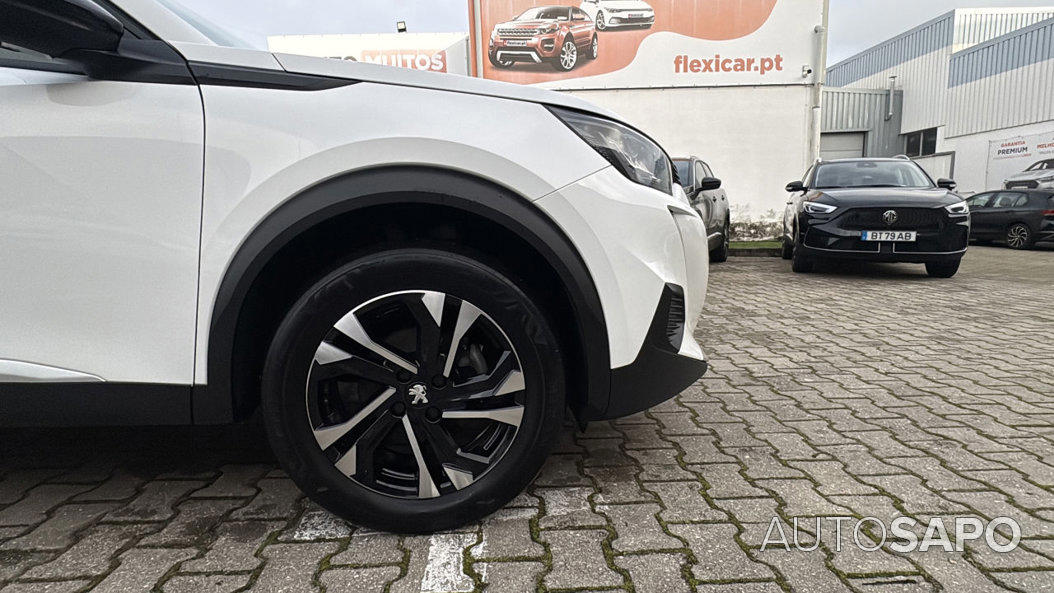 Peugeot 2008 1.2 PureTech Allure de 2022