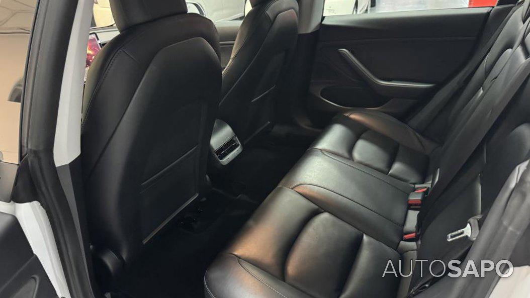 Tesla Model 3 Long-Range RWD de 2020