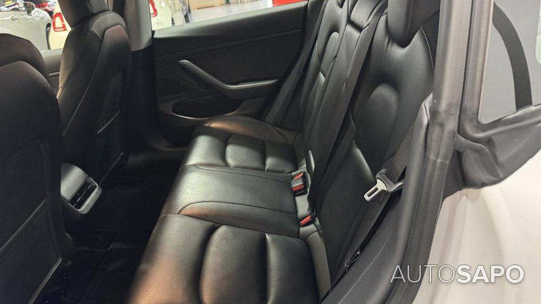 Tesla Model 3 Long-Range RWD de 2020