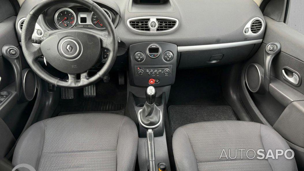 Renault Clio 1.5 dCi Dynamique S de 2007