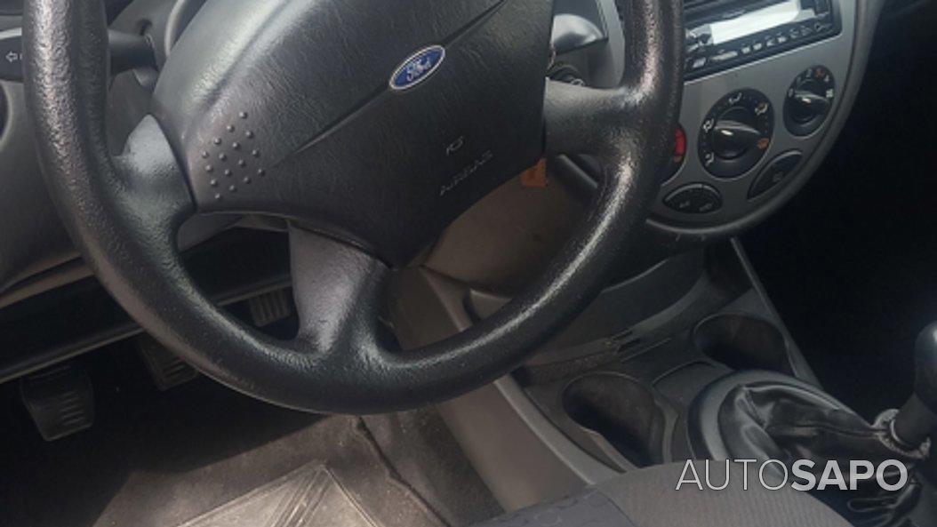 Ford Focus 1.4 Trend de 2002
