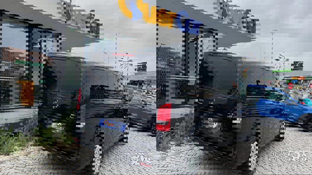 Mercedes-Benz Vito de 2023