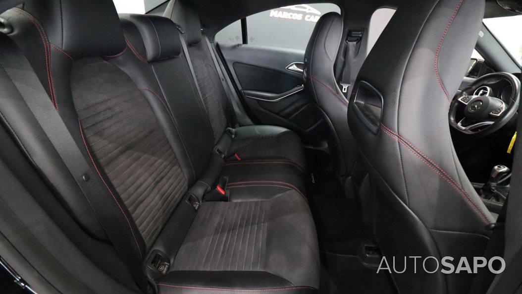 Mercedes-Benz Classe CLA de 2015