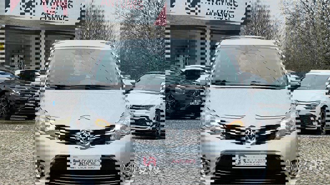 Toyota Verso de 2013