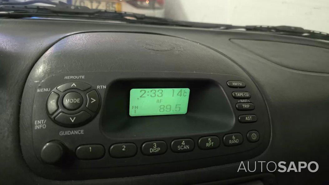 Toyota Corolla L/B 1.4 Sol de 2000