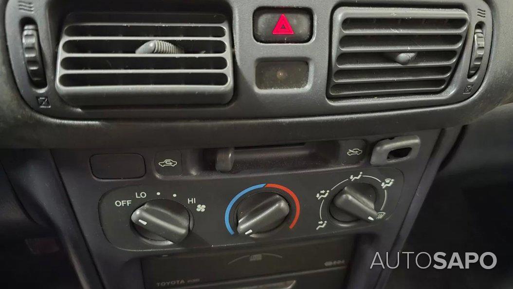 Toyota Corolla L/B 1.4 Sol de 2000