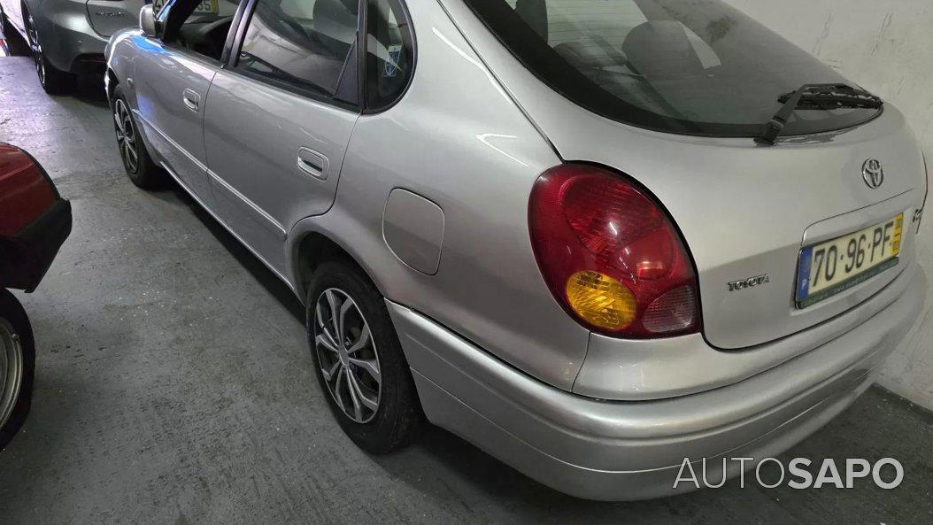 Toyota Corolla L/B 1.4 Sol de 2000