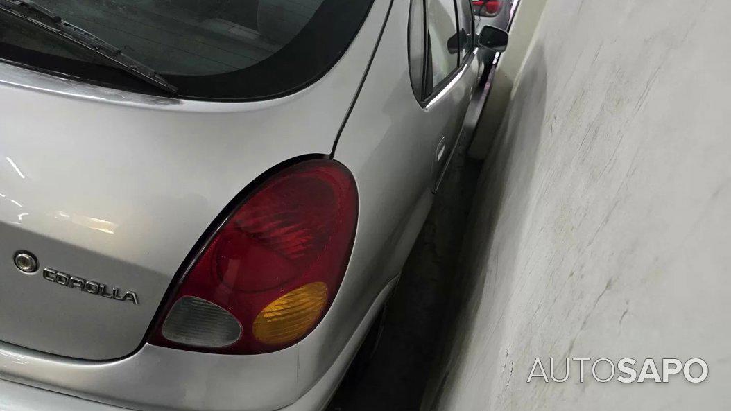 Toyota Corolla L/B 1.4 Sol de 2000