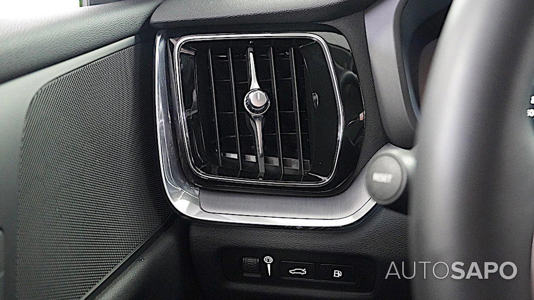 Volvo V60 2.0 T6 AWD TE Inscription Expression de 2021