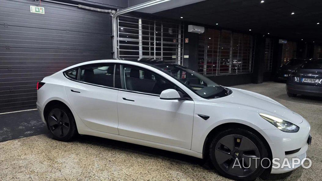 Tesla Model 3 Standard Range Plus RWD de 2022
