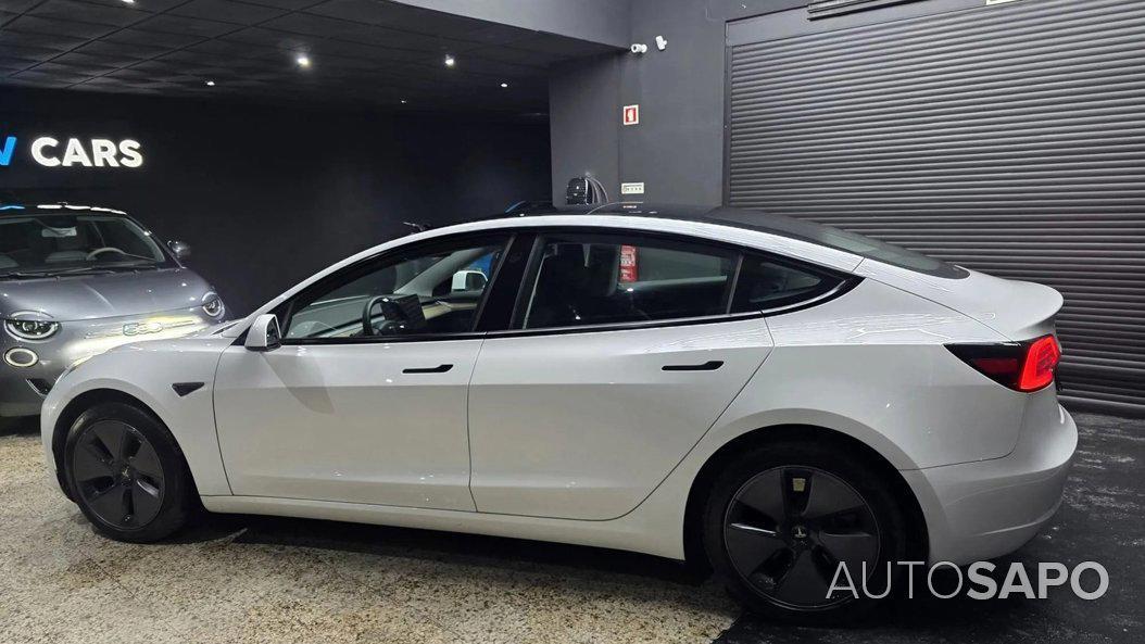 Tesla Model 3 Standard Range Plus RWD de 2022