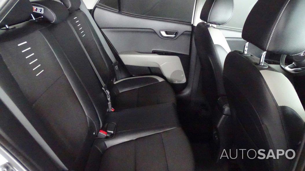 Kia Stonic 1.6 CRDi EX de 2018