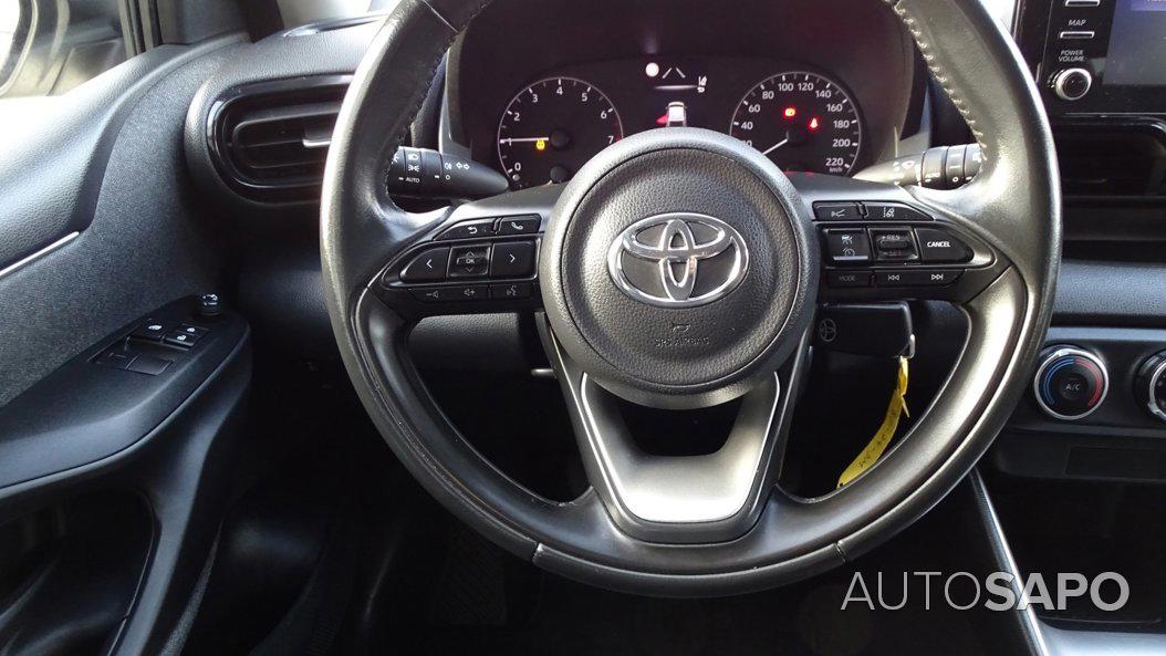 Toyota Yaris 1.0 VVT-i Comfort Plus de 2021