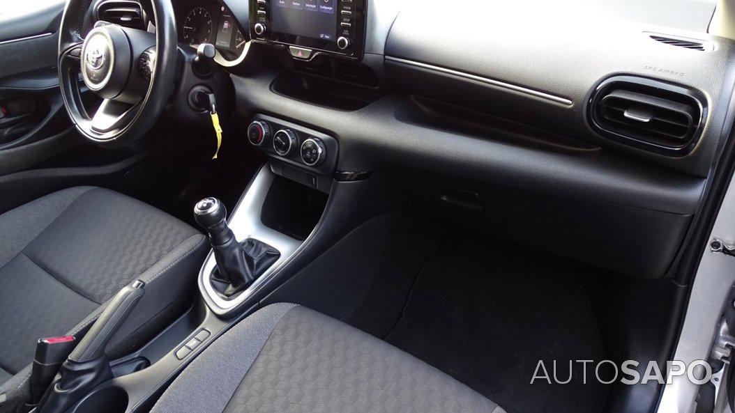 Toyota Yaris 1.0 VVT-i Comfort Plus de 2021