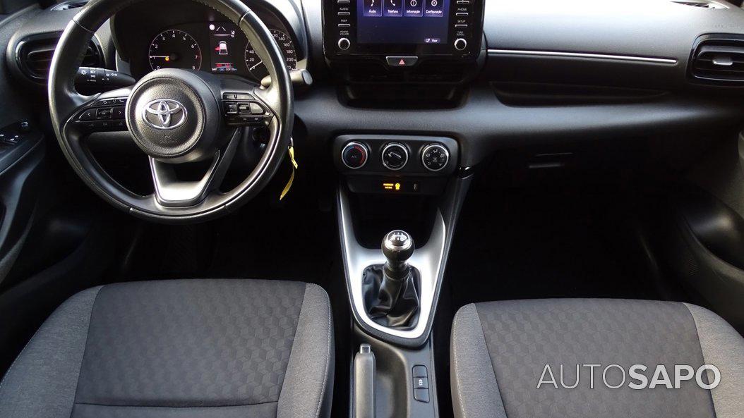 Toyota Yaris 1.0 VVT-i Comfort Plus de 2021