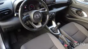 Toyota Yaris 1.0 VVT-i Comfort Plus de 2021
