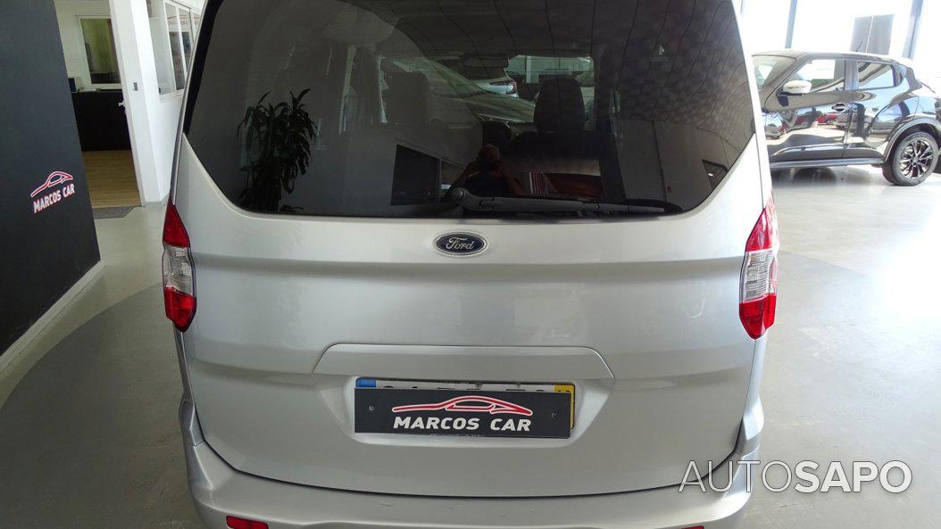Ford Tourneo Courier 1.5 TDCi Titanium de 2016