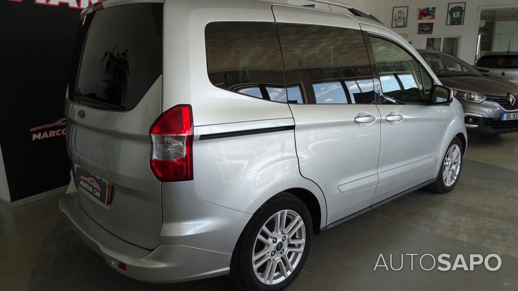 Ford Tourneo Courier 1.5 TDCi Titanium de 2016