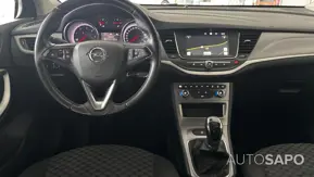 Opel Astra de 2019
