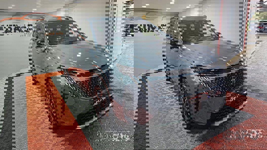 Peugeot 5008 de 2025