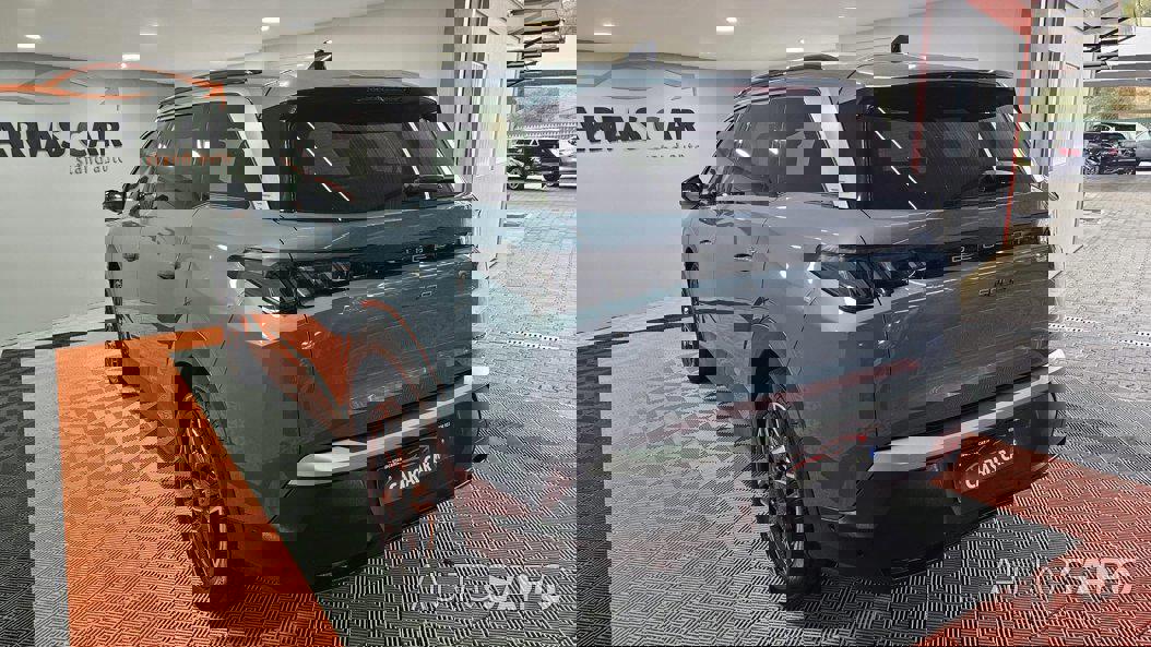 Peugeot 5008 de 2025