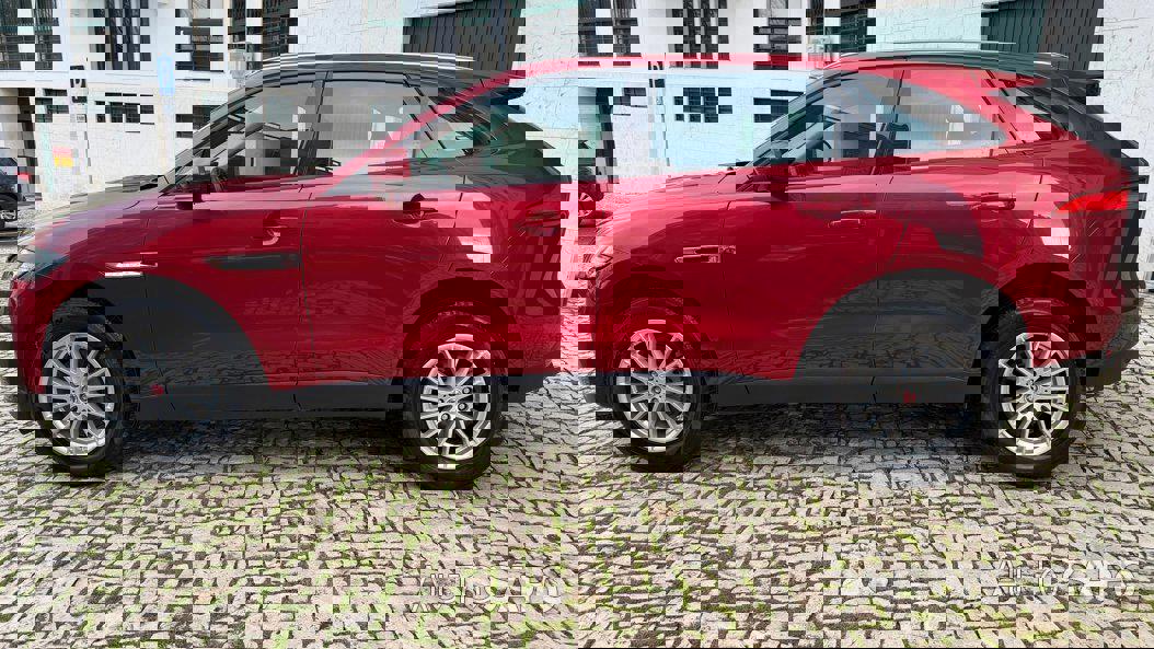 Jaguar F-Pace de 2016