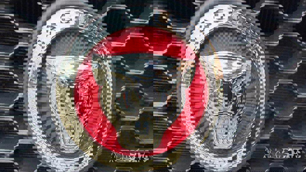 Jaguar F-Pace de 2016