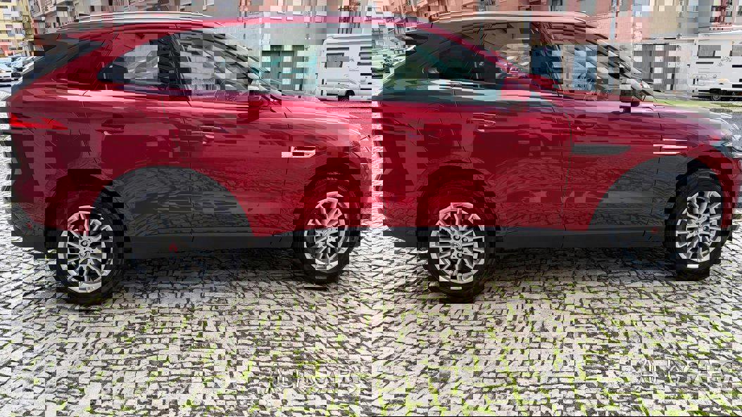 Jaguar F-Pace de 2016