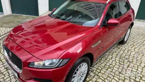 Jaguar F-Pace de 2016