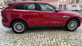 Jaguar F-Pace de 2016