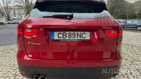 Jaguar F-Pace de 2016