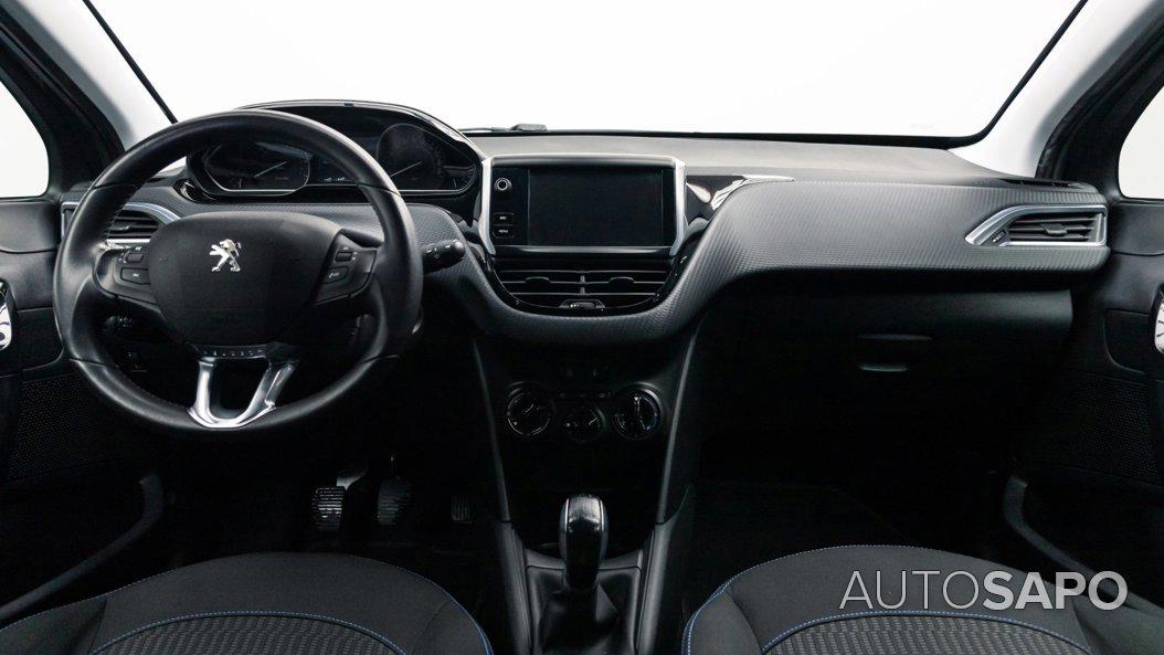 Peugeot 208 1.2 PureTech Allure de 2017