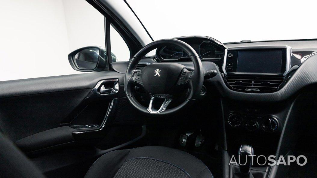Peugeot 208 1.2 PureTech Allure de 2017