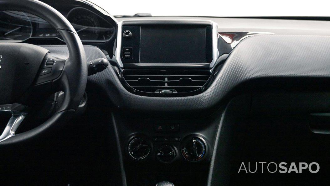 Peugeot 208 1.2 PureTech Allure de 2017