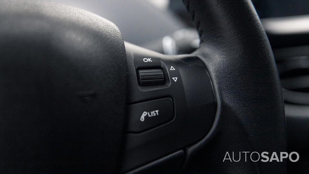 Peugeot 208 1.2 PureTech Allure de 2017