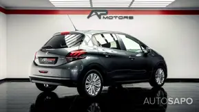 Peugeot 208 1.2 PureTech Allure de 2017