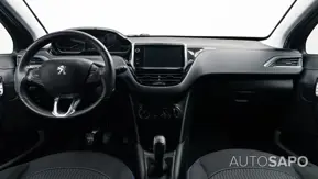 Peugeot 208 1.2 PureTech Allure de 2017