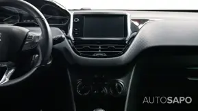 Peugeot 208 1.2 PureTech Allure de 2017