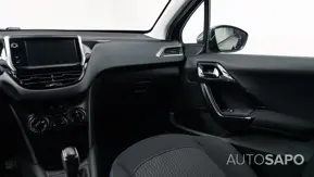 Peugeot 208 1.2 PureTech Allure de 2017