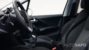 Peugeot 208 1.2 PureTech Allure de 2017