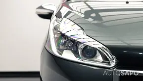 Peugeot 208 1.2 PureTech Allure de 2017