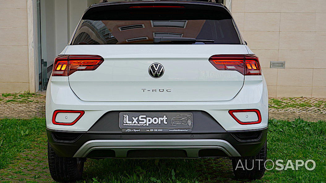 Volkswagen T-Roc 1.5 TSI de 2024