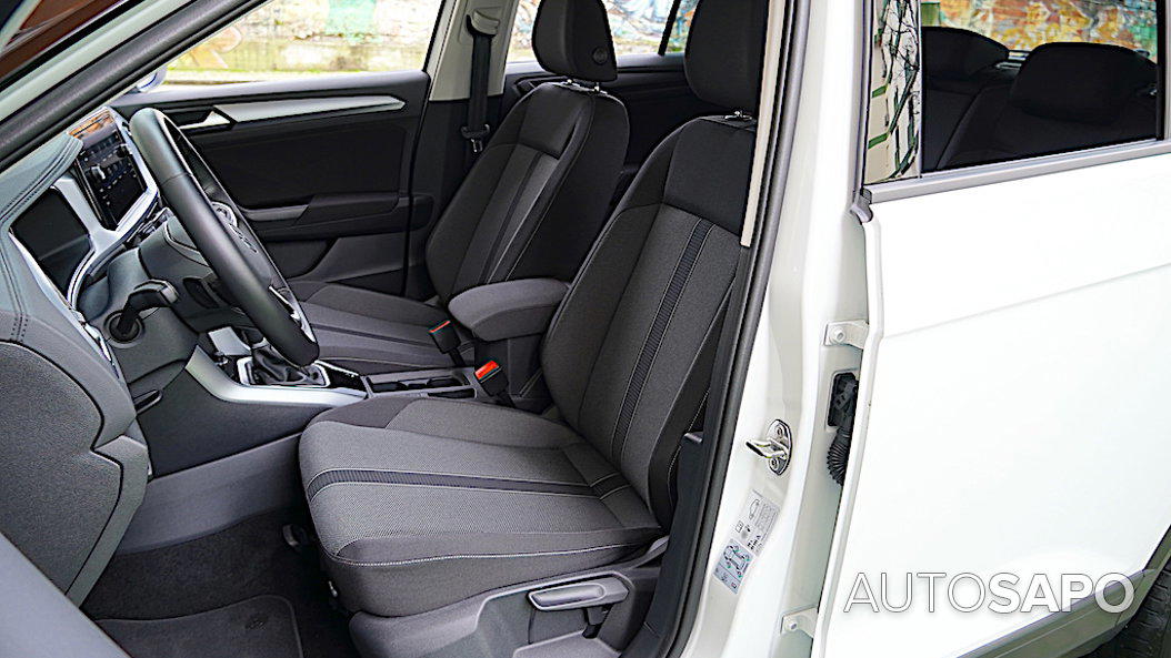 Volkswagen T-Roc 1.5 TSI de 2024