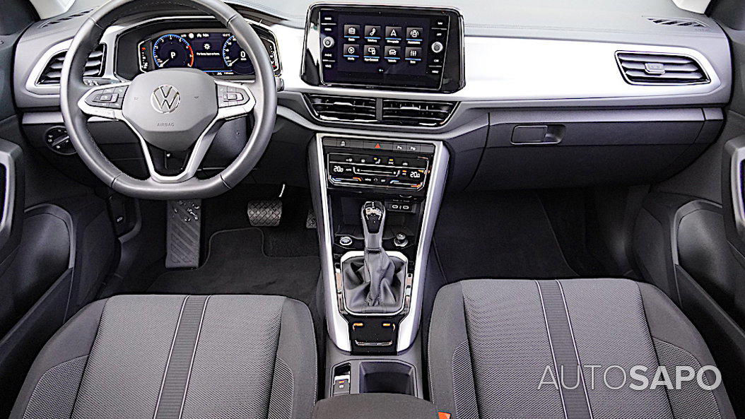 Volkswagen T-Roc 1.5 TSI de 2024