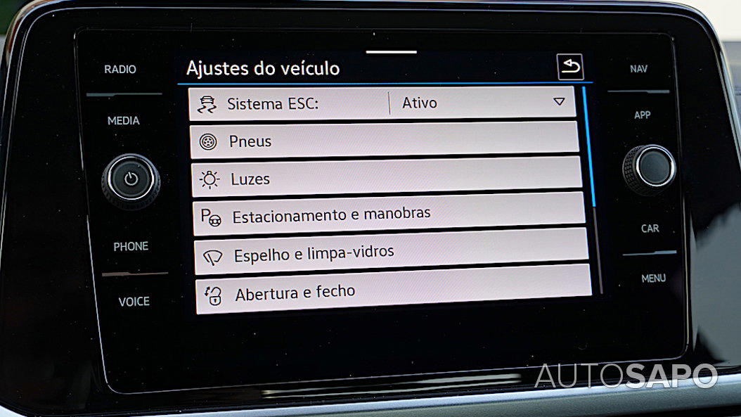 Volkswagen T-Roc 1.5 TSI de 2024