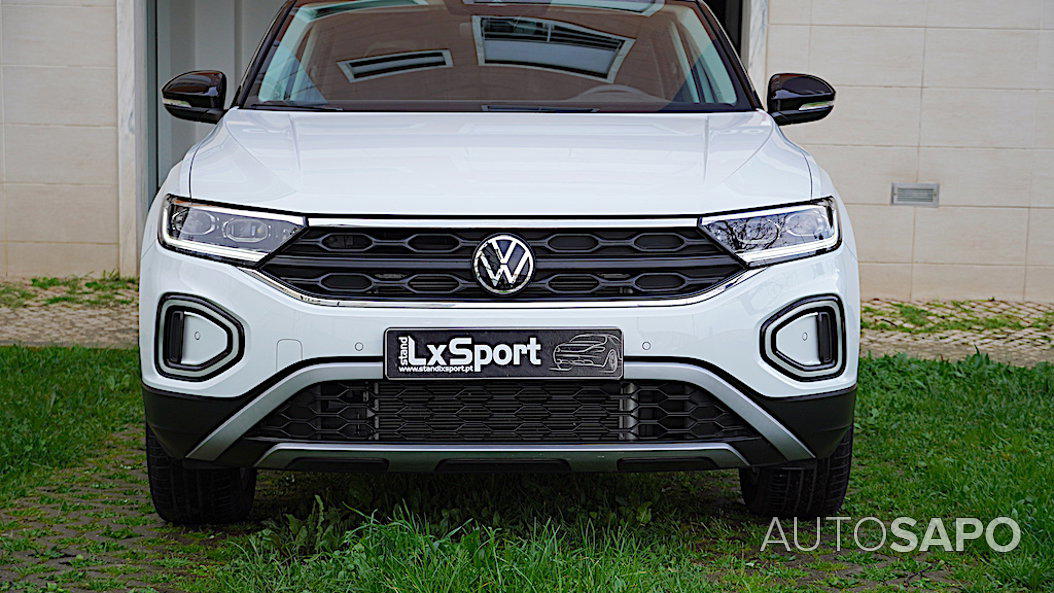 Volkswagen T-Roc 1.5 TSI de 2024