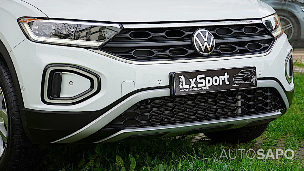 Volkswagen T-Roc 1.5 TSI de 2024